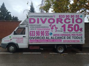 Publicidad de divorcio en furgonetas en España